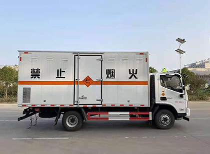 远安爆破器材运输车